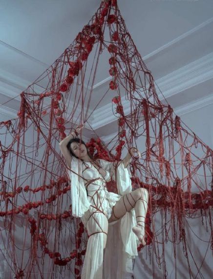 欧美时尚品牌服装牌子_1080P全集免费播放