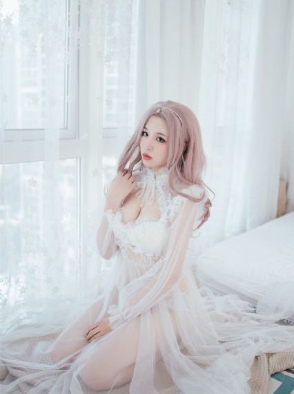 美女露出粉嫩尿囗让男人桶_超清免费在线观看
